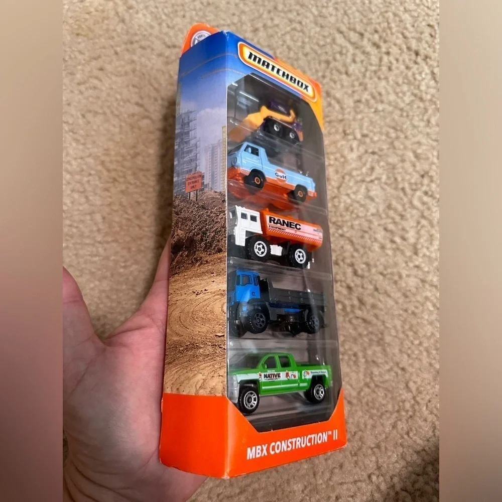 2020 Matchbox GKJ03 MBX Construction II 5 Pack Construction Vehicle Set NEW NIB